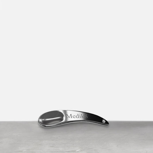 Medik8 Metal Spatula